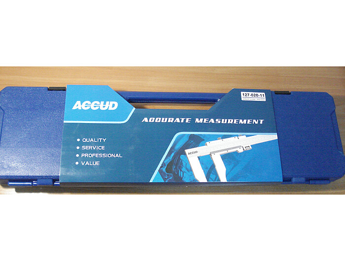 Штангенциркуль ноніусний 127-020-11