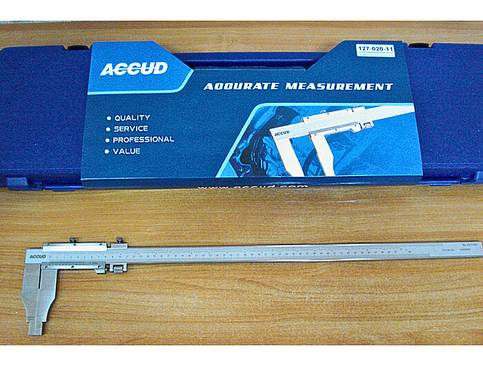 Штангенциркуль ноніусний 127-020-11