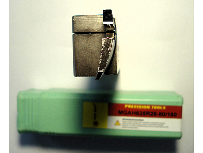 Державка MGAH625R28-80/160