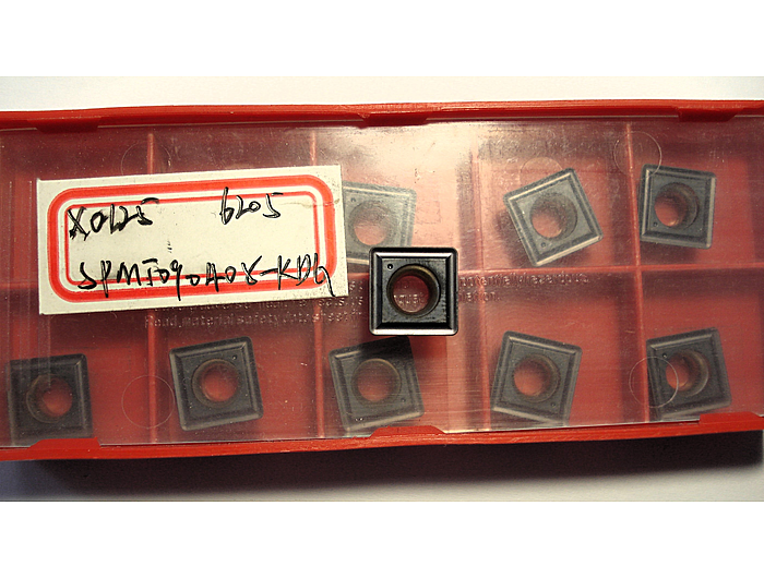 Пластина SPMT090408-KDG-6205