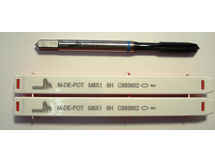 Мітчик прямий SPT M6*1 C893602 DIN371 Одне кільце голубе