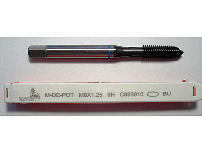 Метчик прямой SPT M8*1.25 C893610 DIN371 Одно кольцо голубое