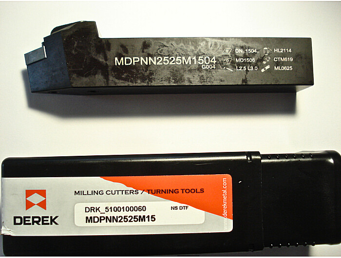 Державка MDPNN2525M1504