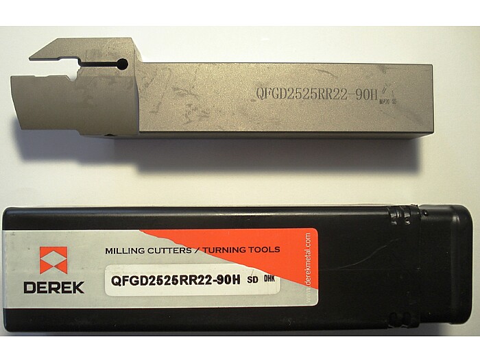 Державка QFGD2525RR22-90H