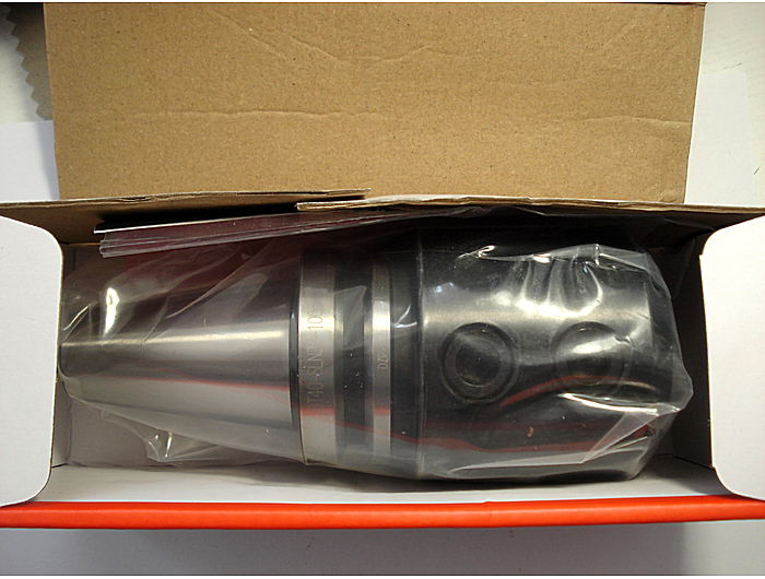 Патрон BT-SLN із затискачем типу Weldon BT40-SLN32-100