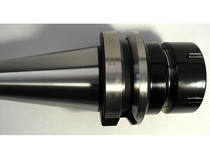 Патрон цанговий BT40-ER32-70